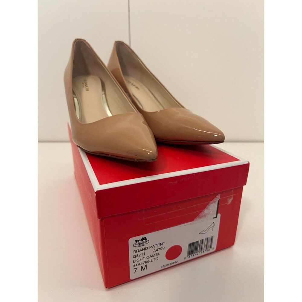 EUC COACH Women's Grand Patent Pumps - Light Camel - Size 7M